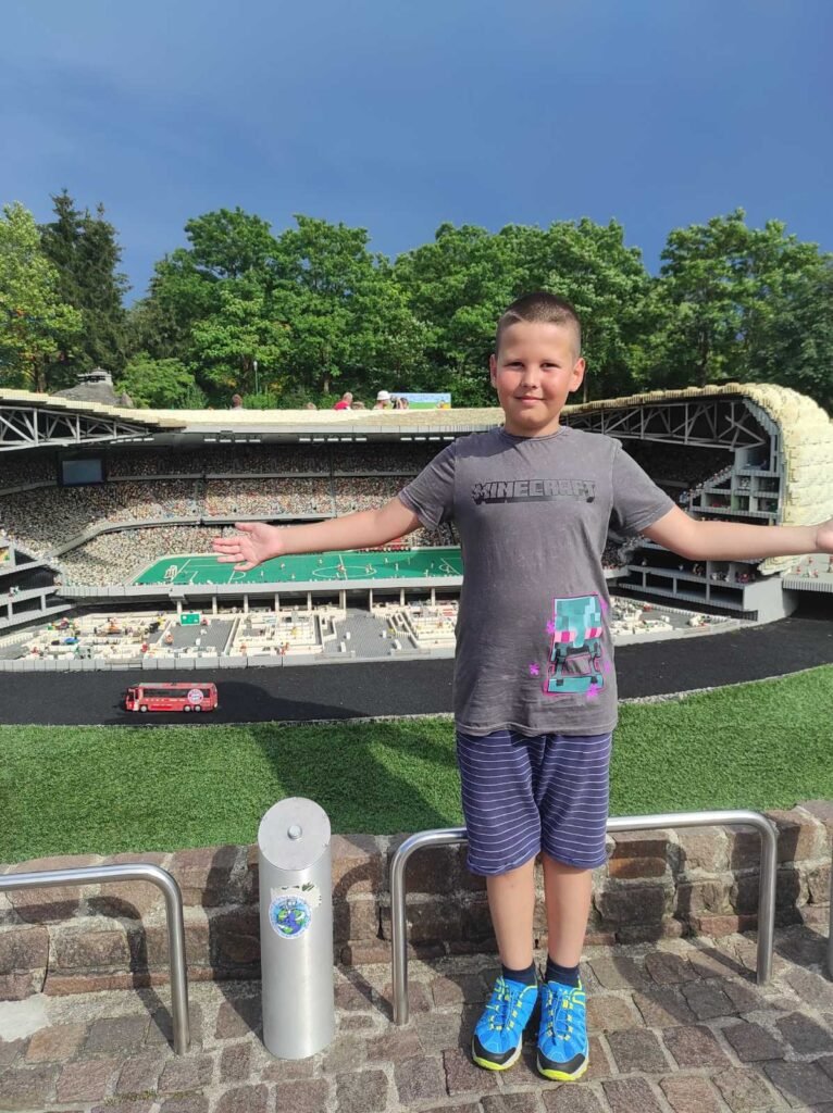 Uroš na fudbalskom stadionu